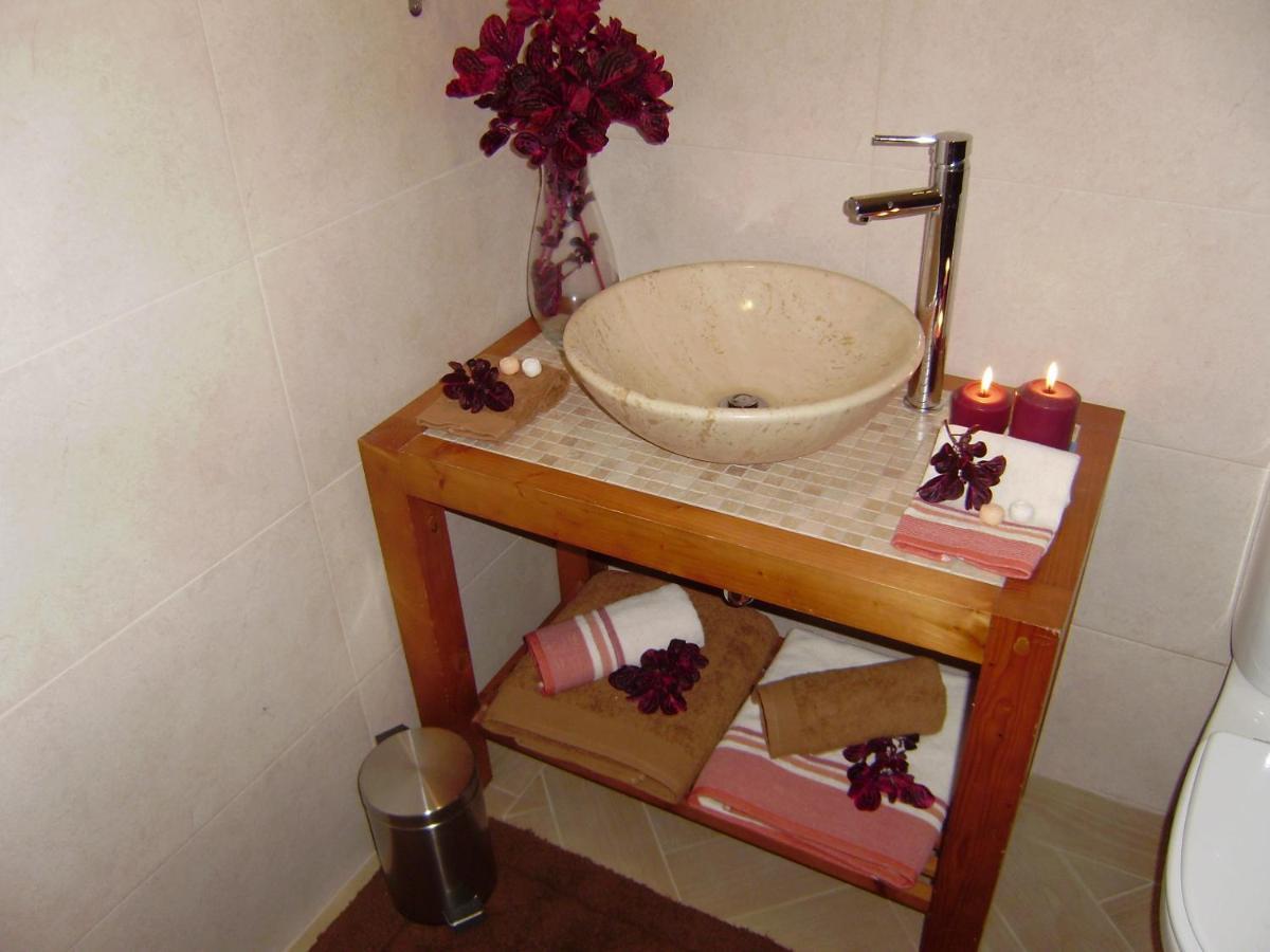 Romantic Studio فونشال الغرفة الصورة