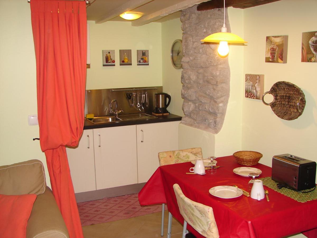 Romantic Studio فونشال الغرفة الصورة